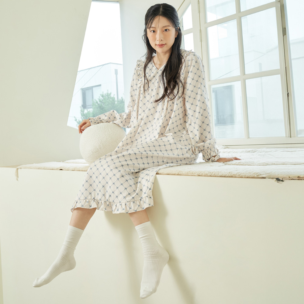 블루리본 여성 모달 면 긴팔 원피스 잠옷 홈웨어 파자마 - 상세 이미지 4