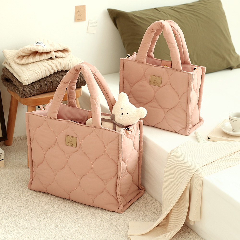 마롤로뜨 패딩 기저귀 가방 생활방수 아기 가벼운 국민 숄더백 M 베이지