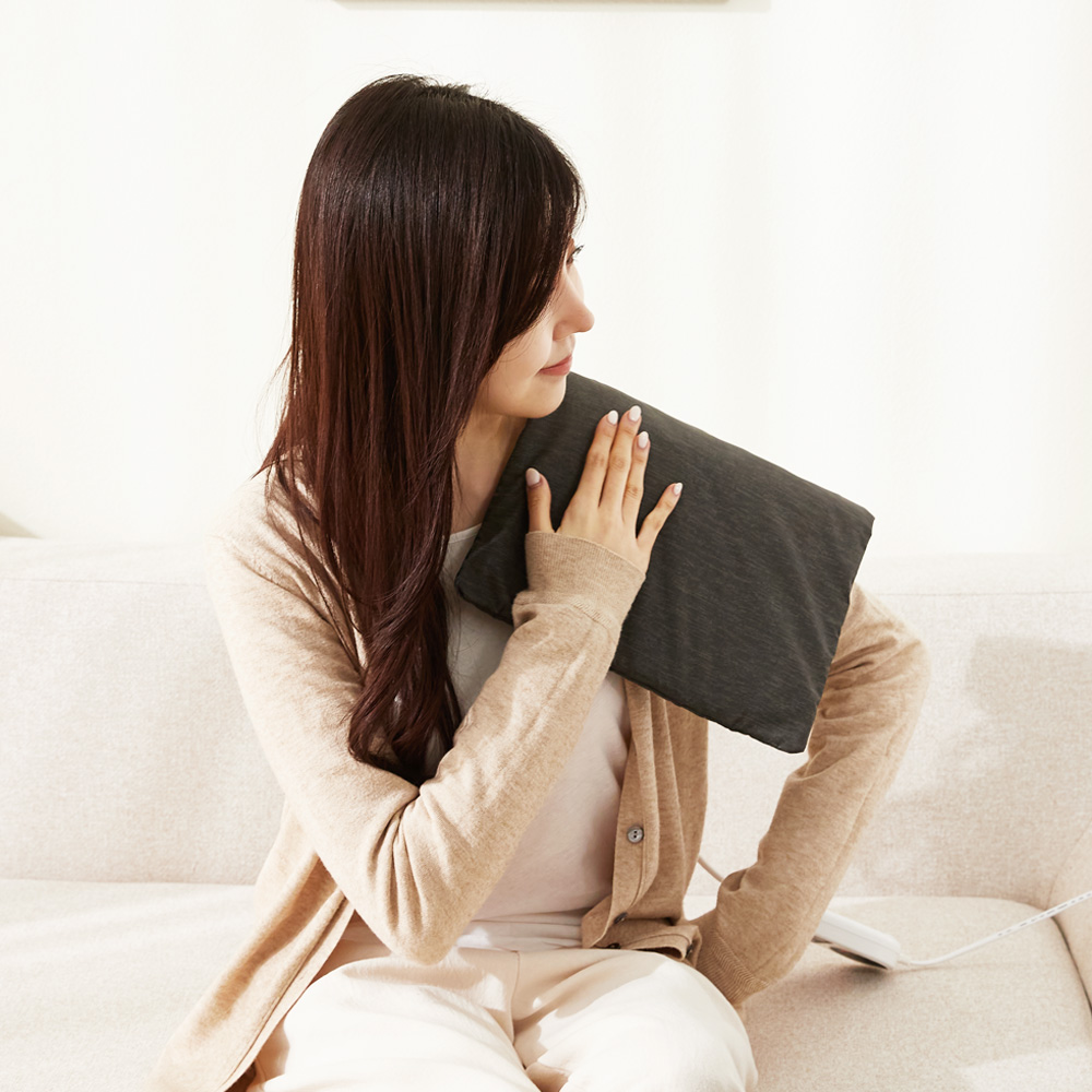 전기온열찜질기 더안 원적외선 온열기 커버분리 진그레이 소형