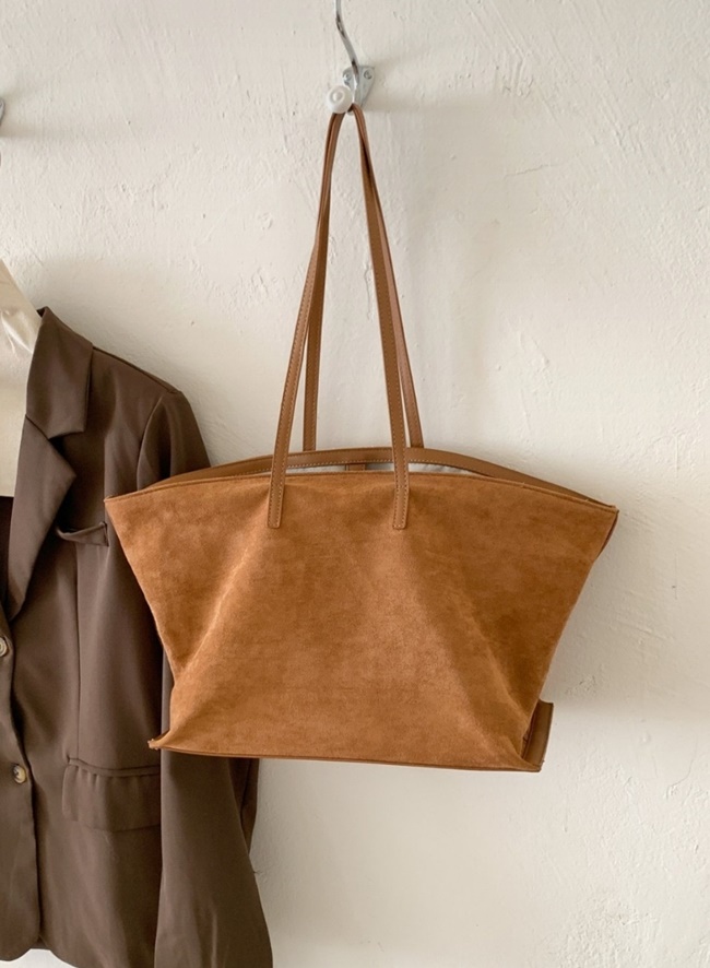 스웨이드 세무 빅 스퀘어 쇼퍼 숄더백 여성 직장인 보부상가방