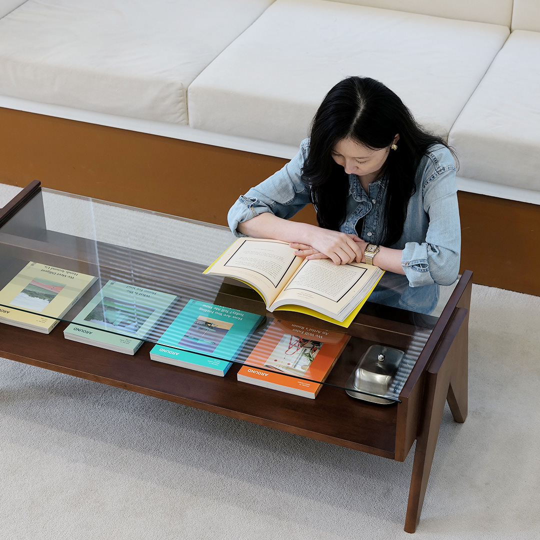 자야캠핑 오울루 2단 원목 좌식 거실 카페 유리 소파 테이블 월넛 1200