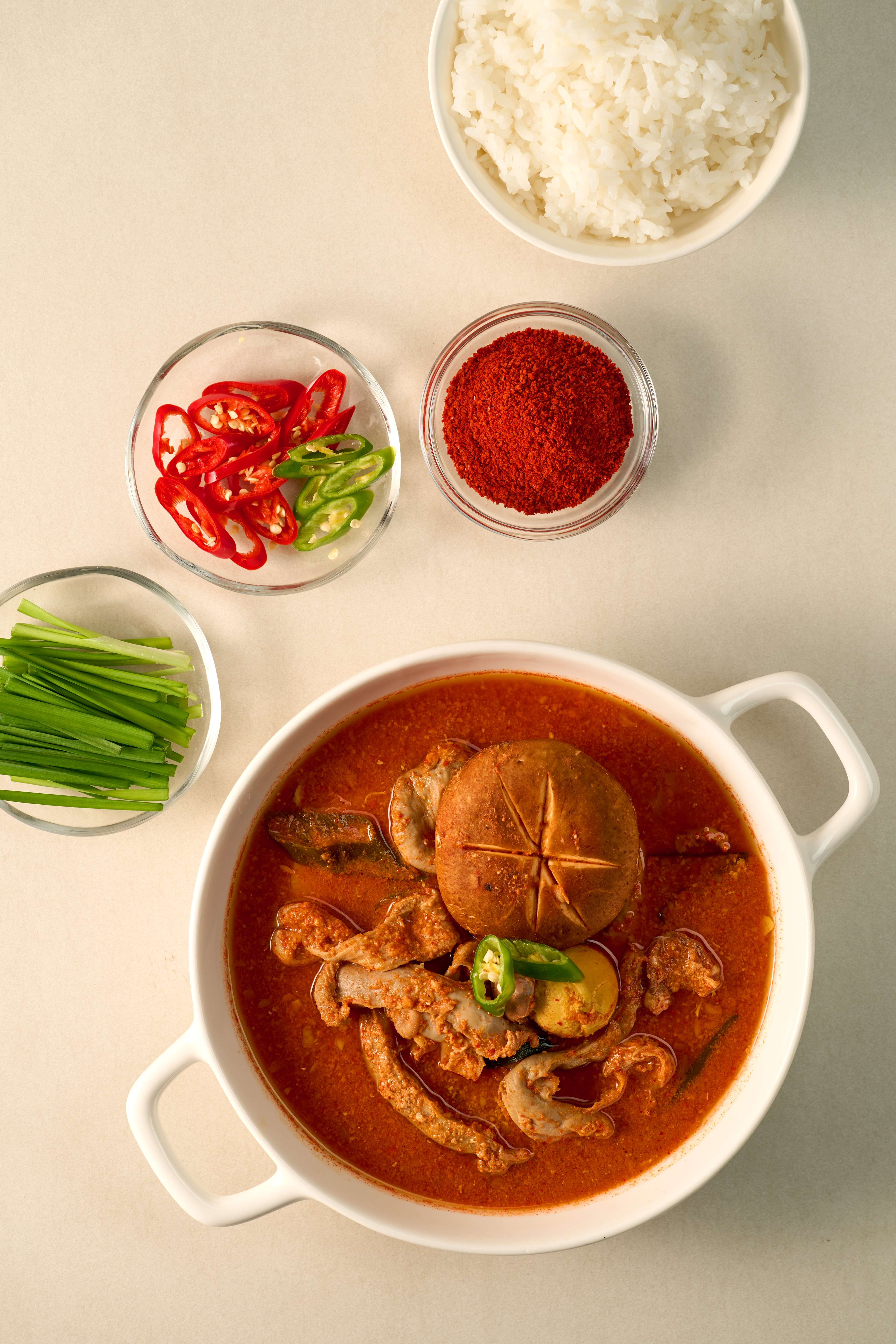 닭 내장탕 700g(2,3인분) 내장 전골 곱창 알집 알탕 찌게 국물 간편식 밀키트 야식 이미지 7
