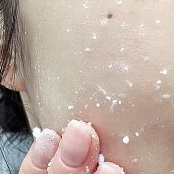 피부 각질 제거 필링젤 : 만능도깨비