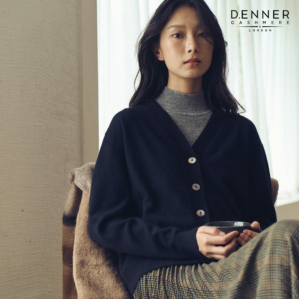 [신세계단독]  데너  몽골리안 캐시미어100 첼시 가디건