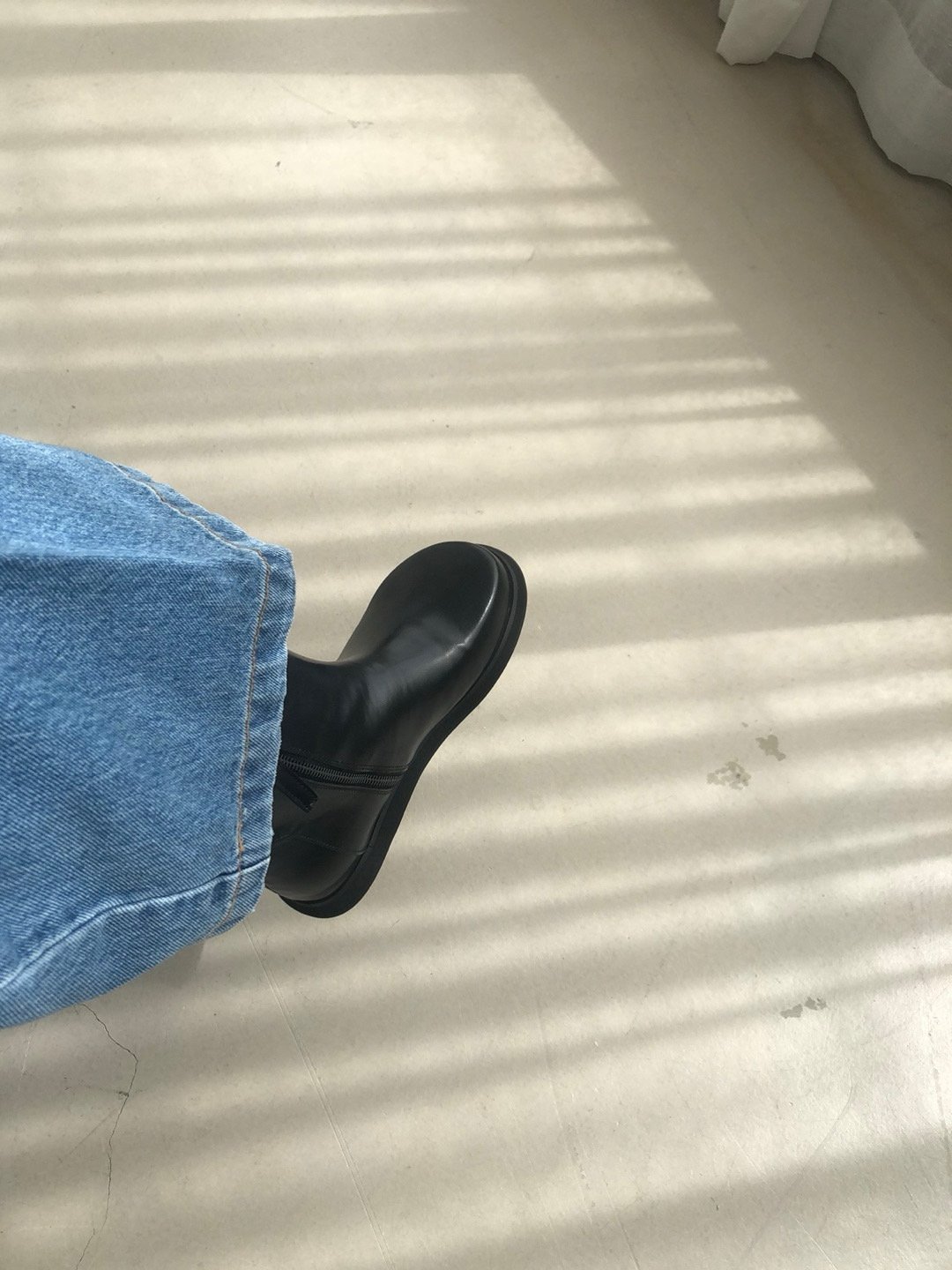 본로 라운드 첼시 플랫워커 지퍼 앵클부츠 상세 이미지 10