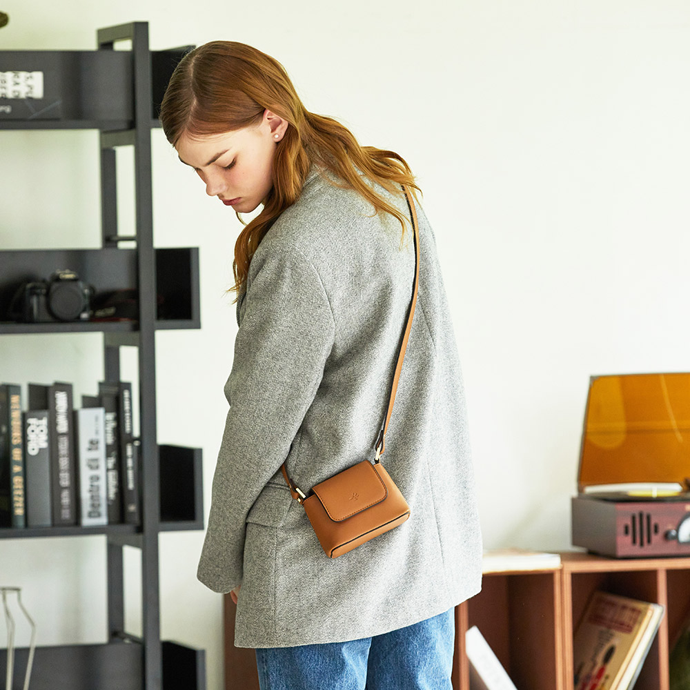 몽삭 모니카 미니 바게트백 AP15-2174 10컬러 택1 마이크로백/지플립가방