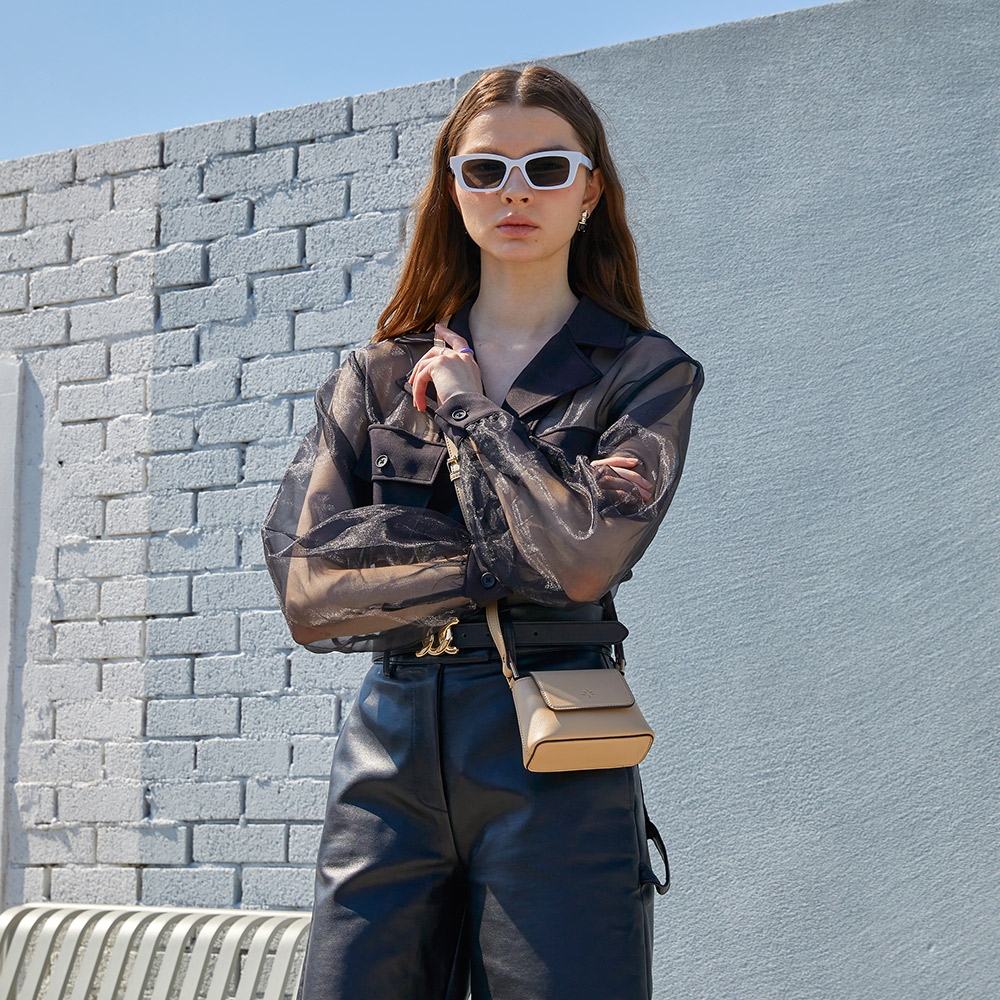 몽삭 모니카 미니백 바게트백 베이지 AP15-2174-BE 마이크로백/지플립가방