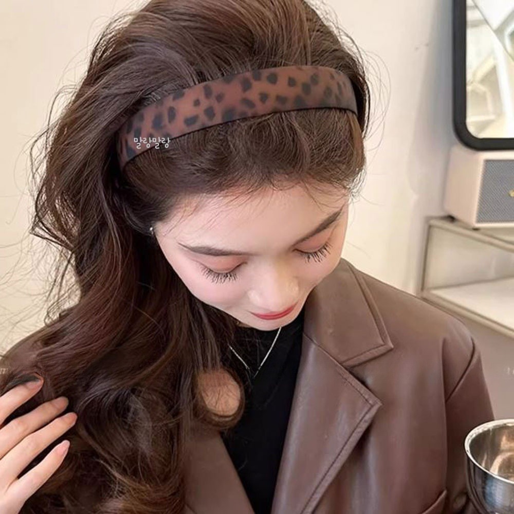 무광 호피 볼륨 단발머리 헤어밴드 데일리 레오파드머리띠 - 상세 이미지 3