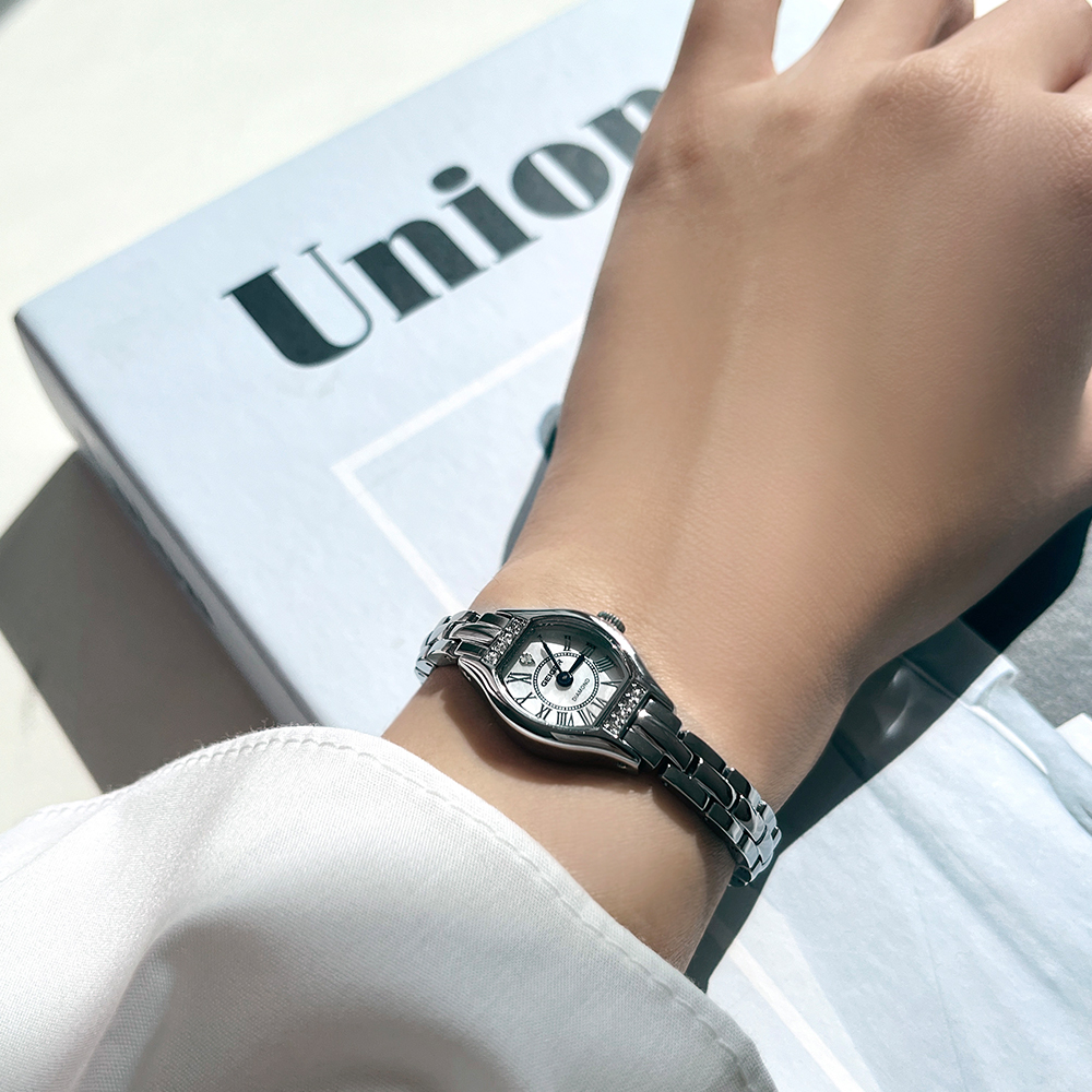 가이거시계 여성 메탈 큐빅 다이아 얇은 시계 팔찌 자개