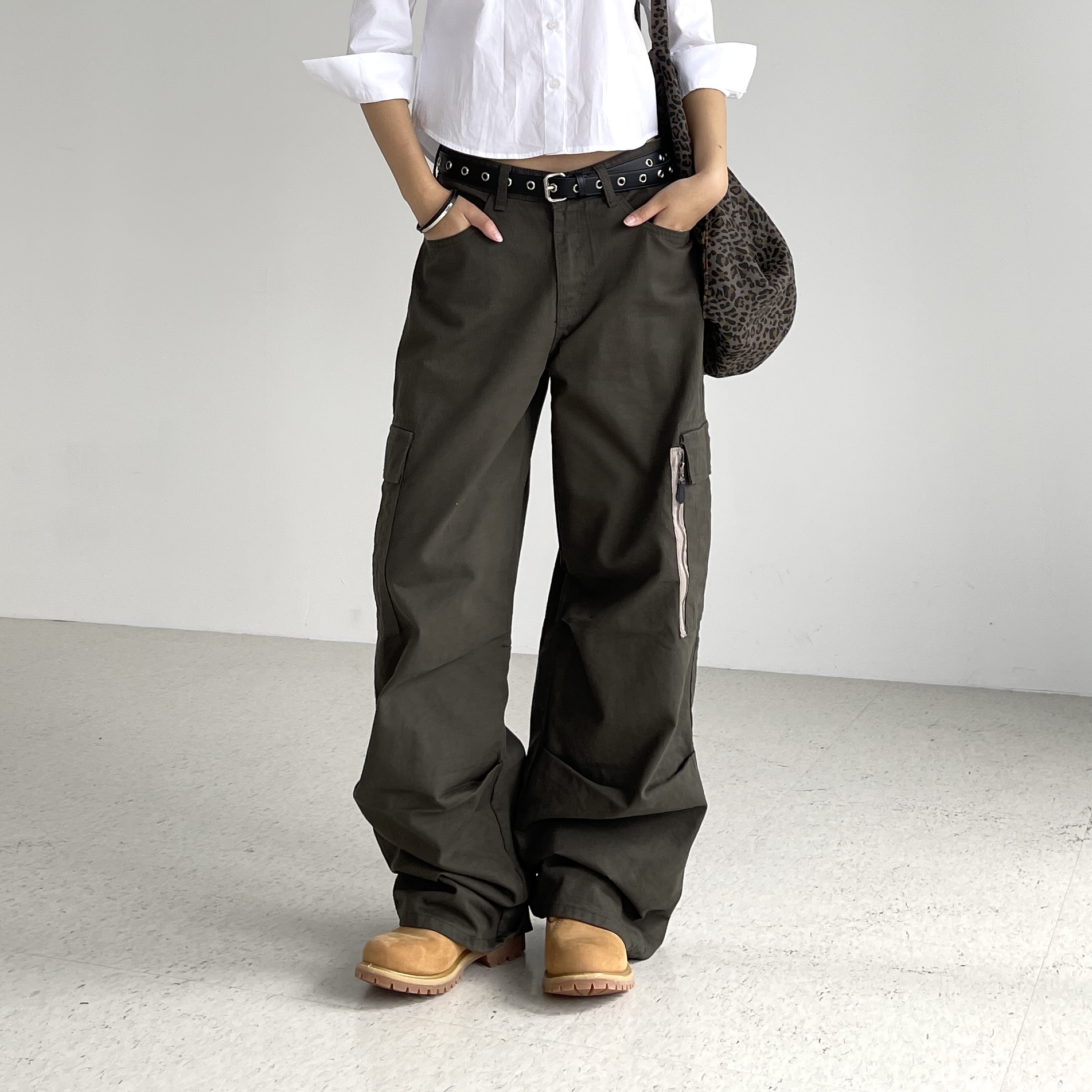 오오티제이 여성 카고팬츠 가을 겨울 코튼 면 벌룬핏 와이드 통 로우라이즈 ootj바지 - 상세 이미지 2