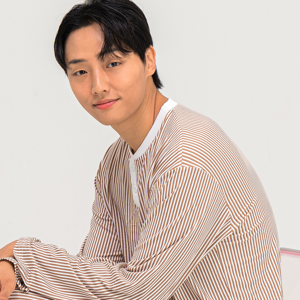 [2PACK] 커플 클래식 라운드 긴팔 잠옷 신혼잠옷 홈웨어 세트 - 상세 이미지 5