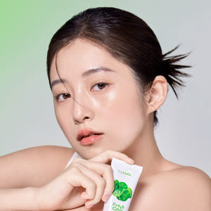 아이레놀 생병풀 비건 트러블 진정 선크림 50ml SPF 50+, PA+... 솔직 후기 | 피부 타입별 분석 - 상품 이미지 4