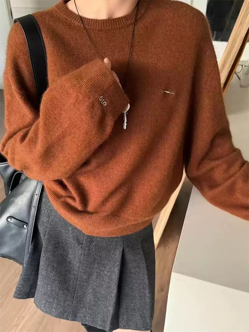 강한나 니트 티셔츠 인스타그램 간절기 라운드넥 의상 옷 패션 - 상세 이미지 4
