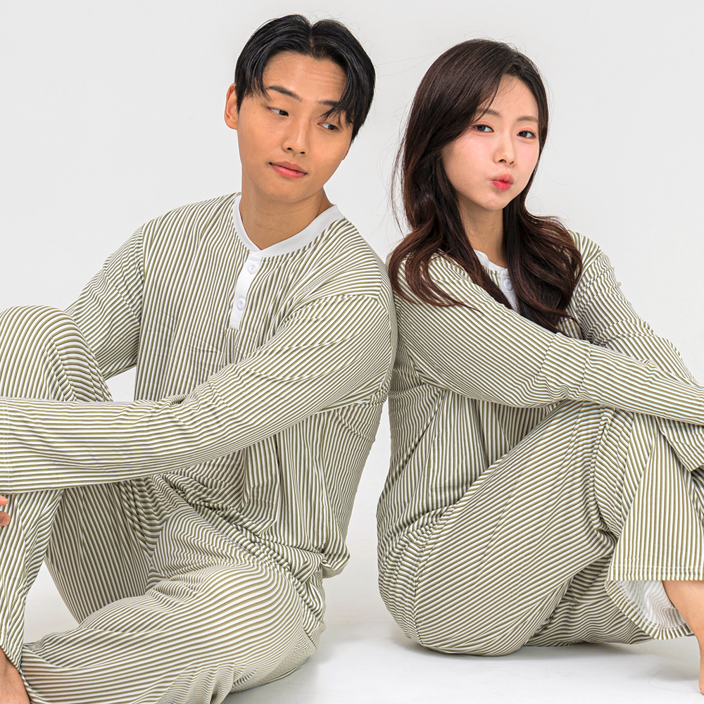[에이원] 클래식 커플파자마 라운드 긴팔 잠옷 신혼잠옷 홈웨어 세트 - 상품 이미지