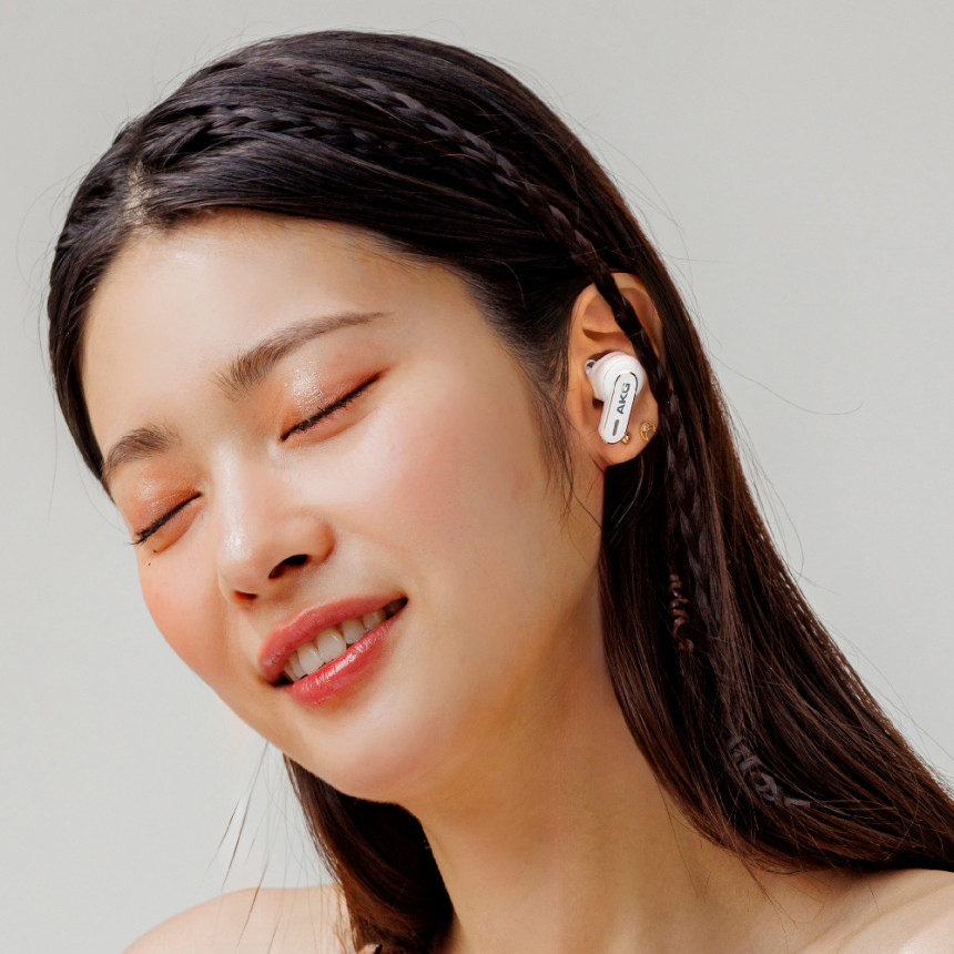 AKG N5 HYBRID 고음질 무선 이어폰