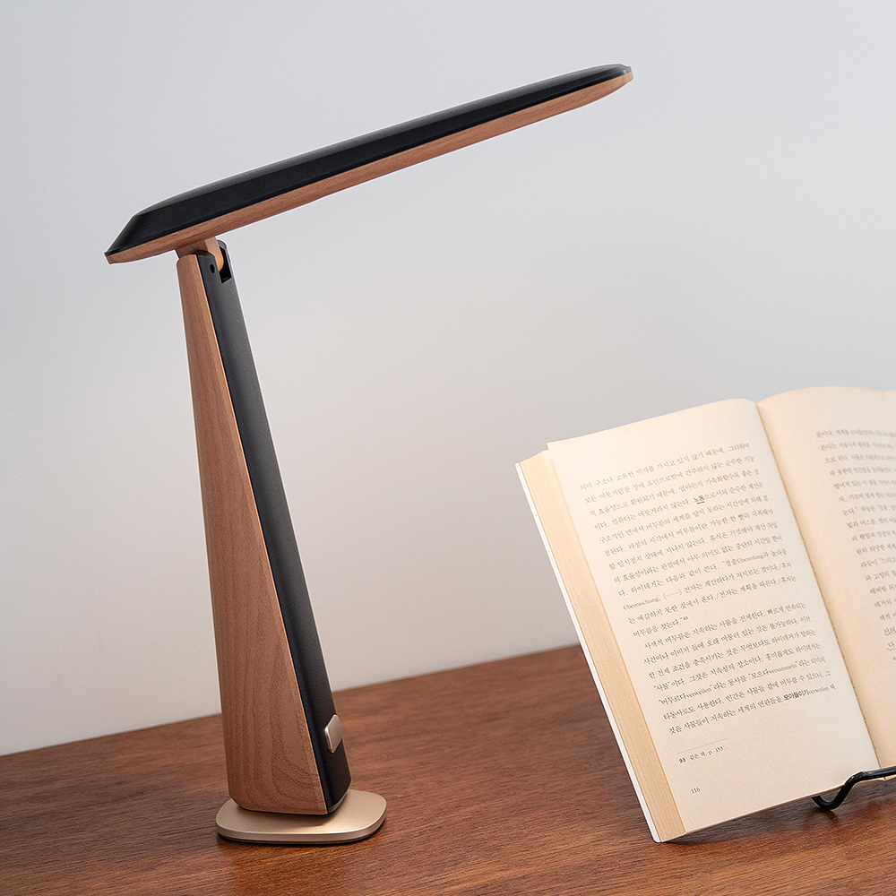 울티 플로우 포터블 LED 무선 스탠드 책상 공부 독서등 제품 이미지