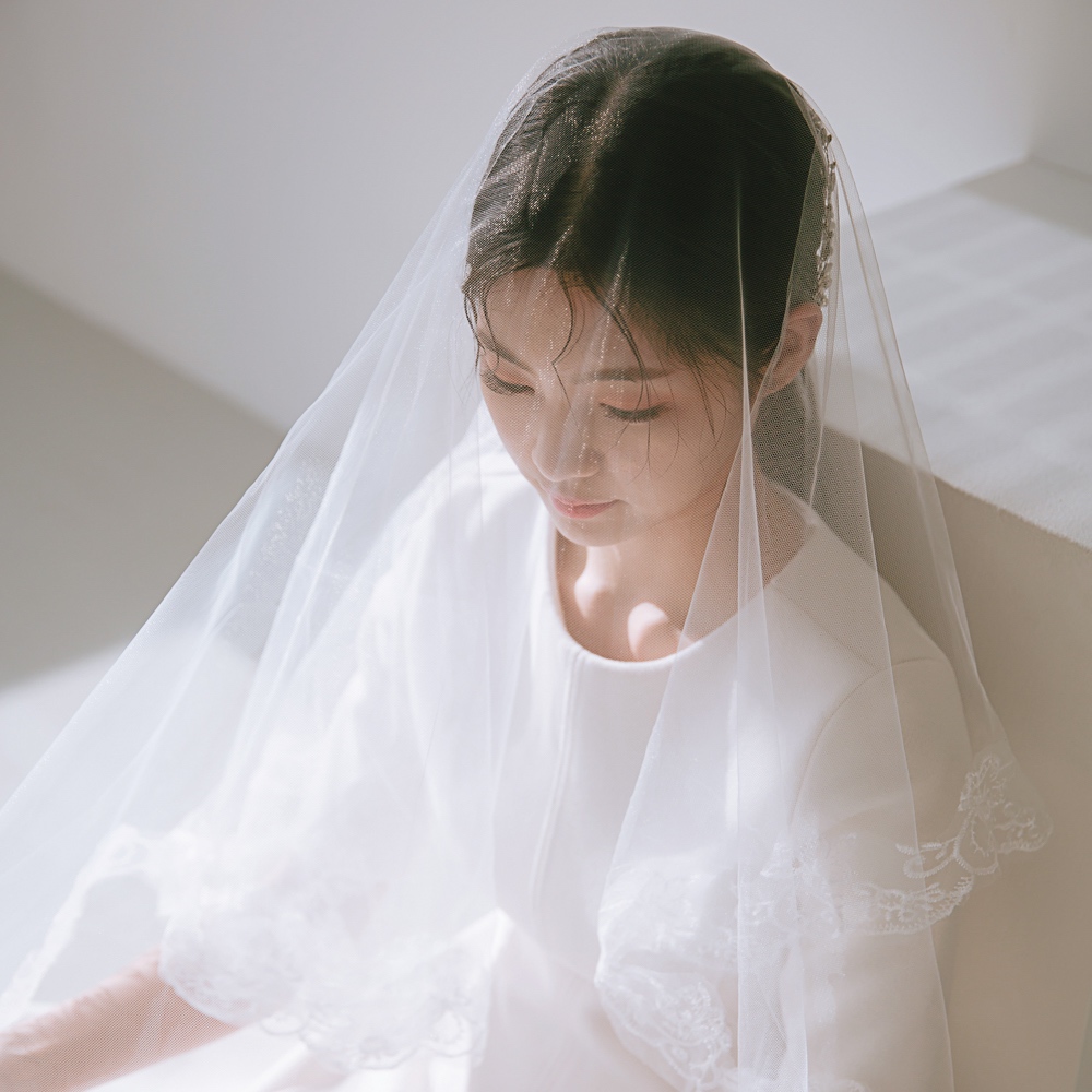 [릴리드레스] 플라워레이스 미드베일 본식 셀프웨딩 면사포 - 상품 이미지