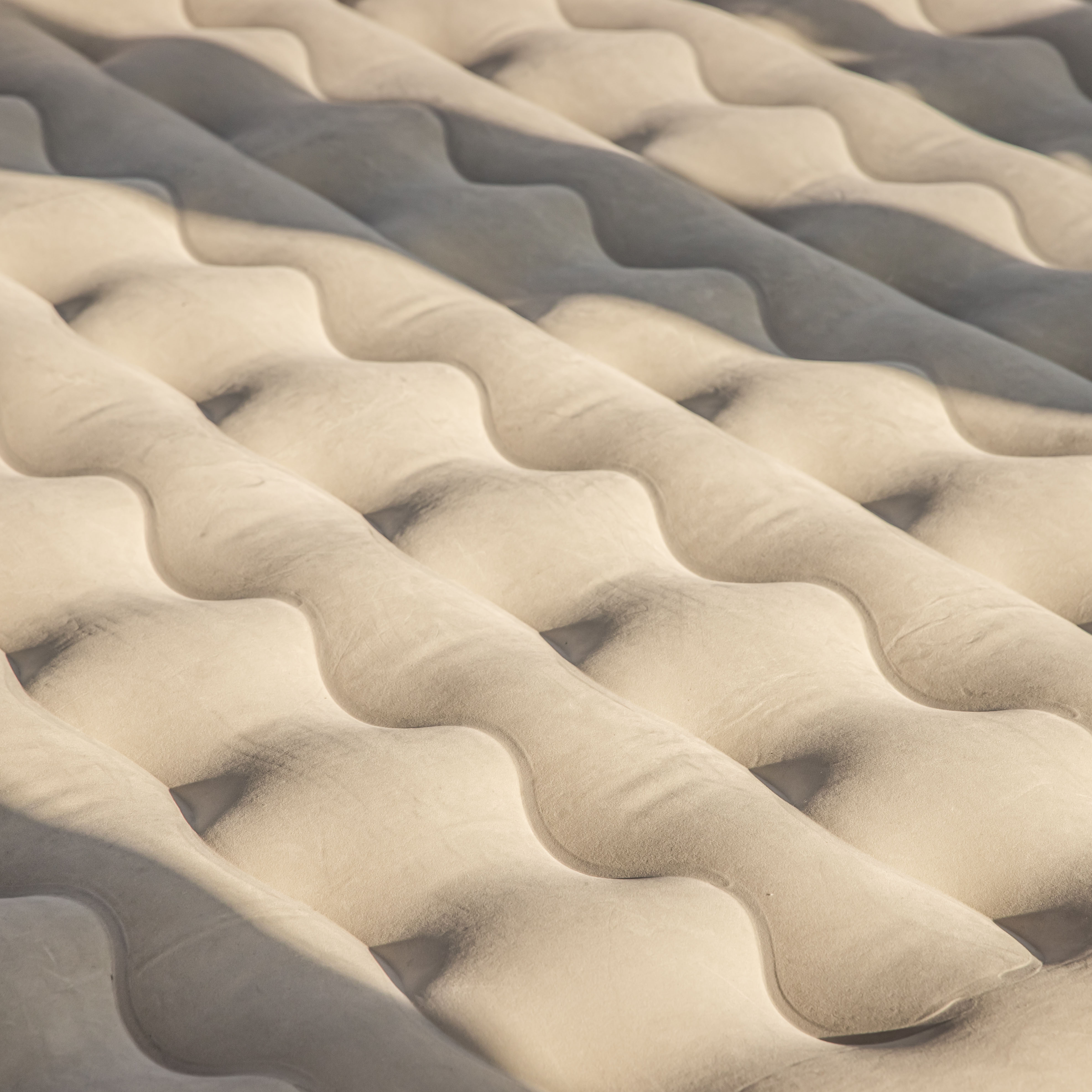 로티캠프 에어 매트 자충 캠핑 침대 매트리스 텐트 휴대용 46cm 퀸, 탄