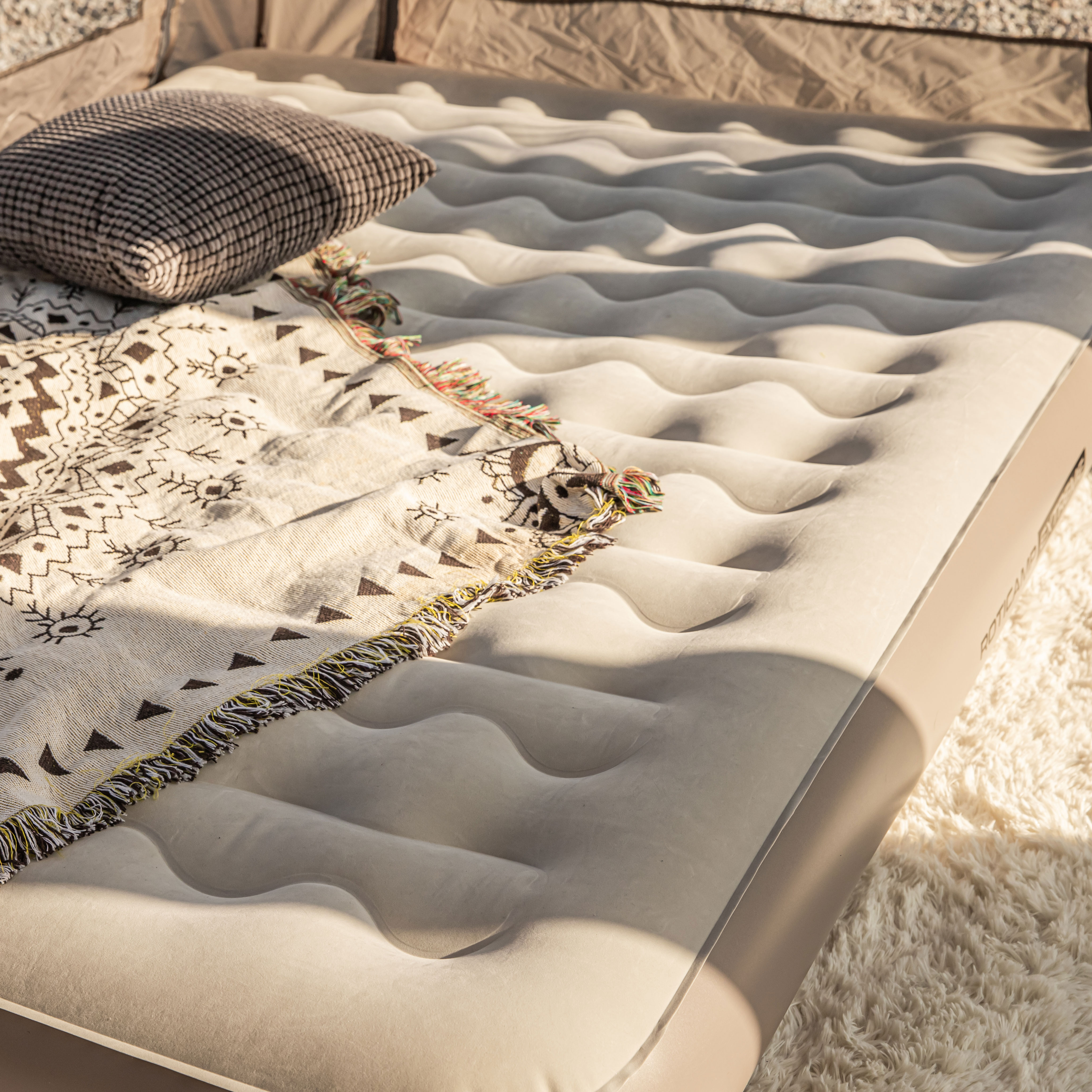 로티캠프 에어 매트 자충 캠핑 침대 매트리스 텐트 휴대용 퀸, 탄