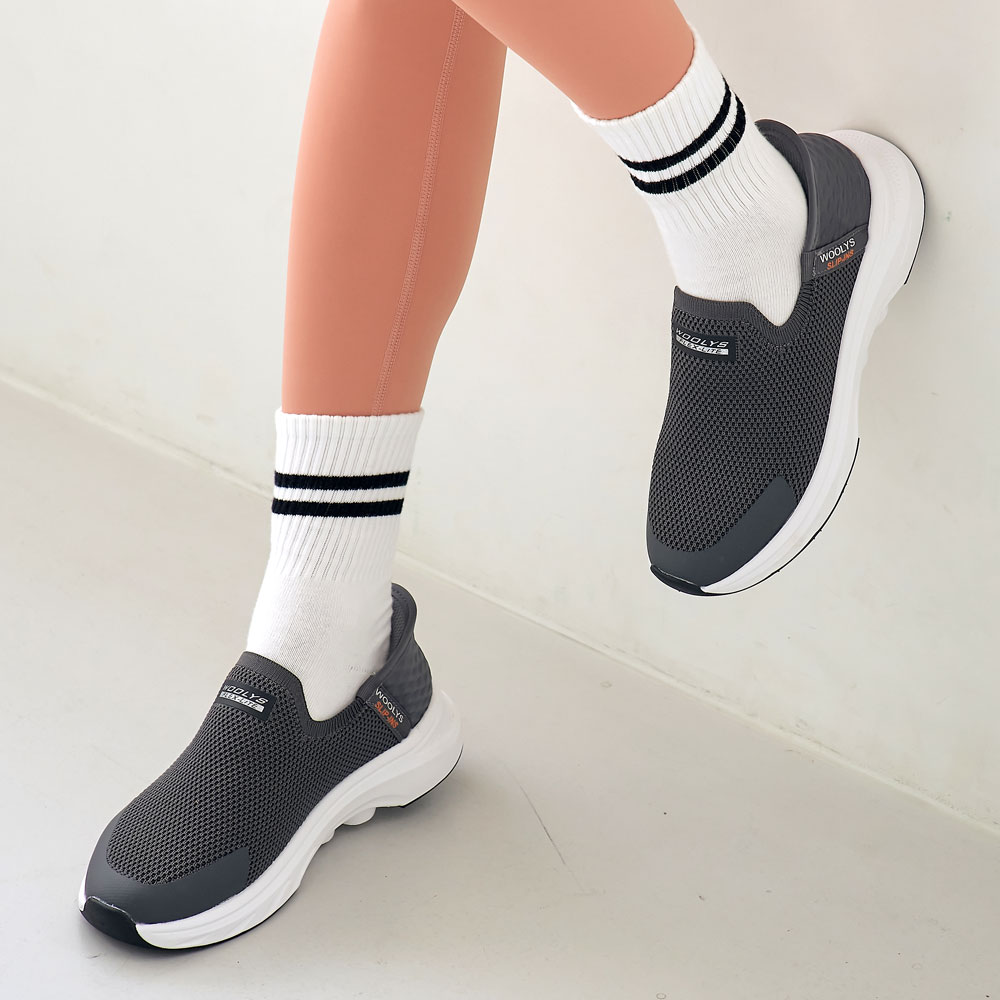 스포티한 디자인 인슬립 키높이 여성 슬립온 운동화 4cm 이미지 7