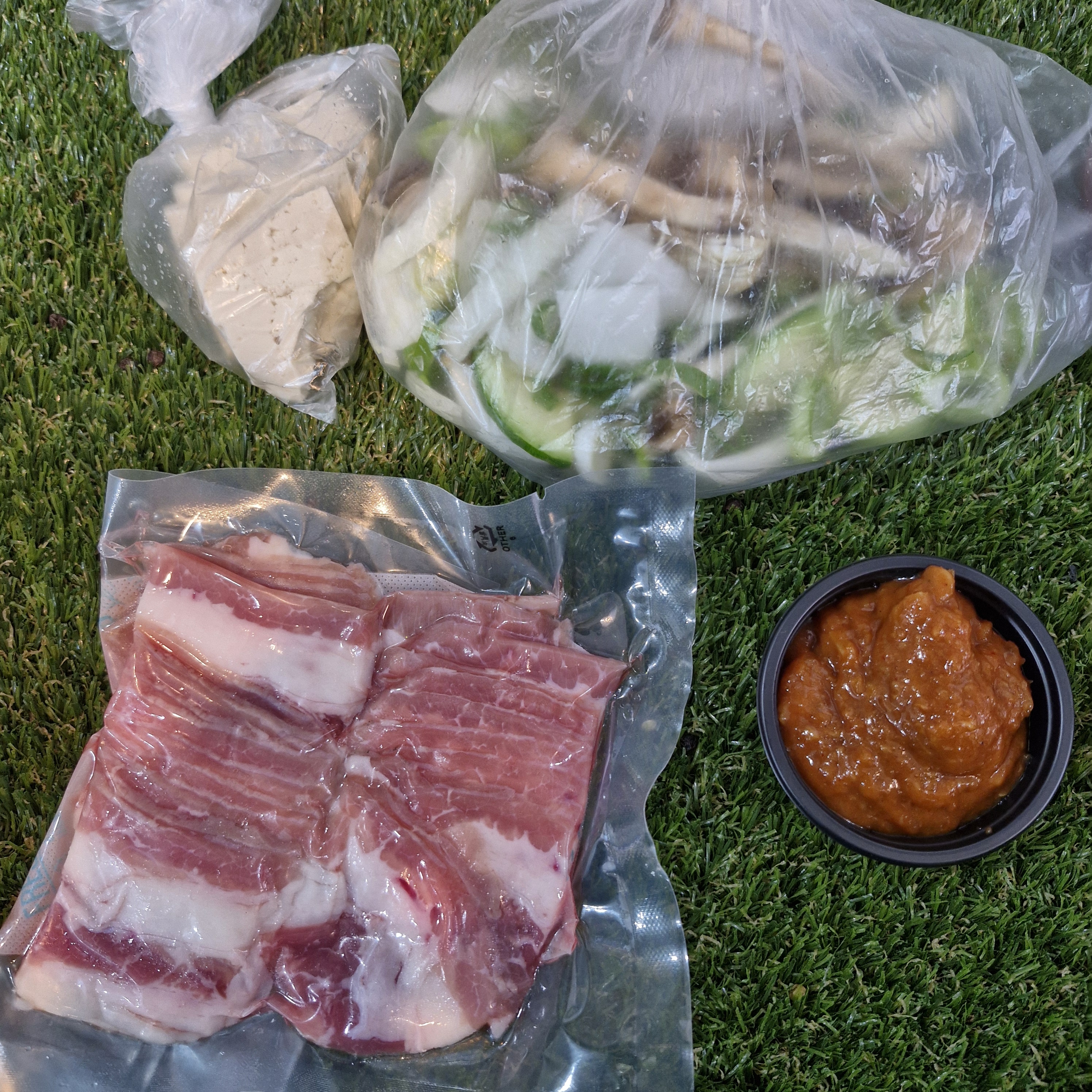 한우대학표 된장찌개 2,3인분용 미국산 우삼겹 사용 신선한 야채 당일제작 - 상세 이미지 4