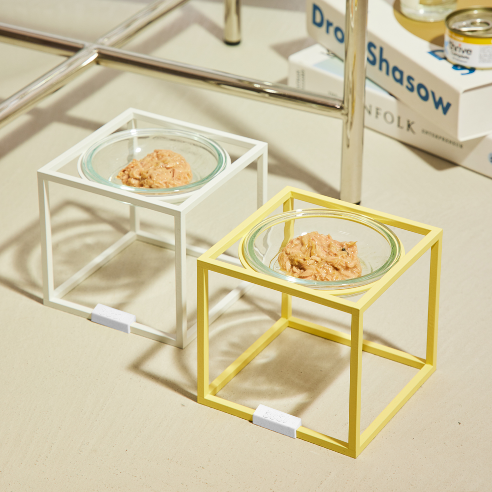 [3651 X 스튜디오얼라이브] 3651 츄릅식기 츄르접시 고양이 습식전용 식기