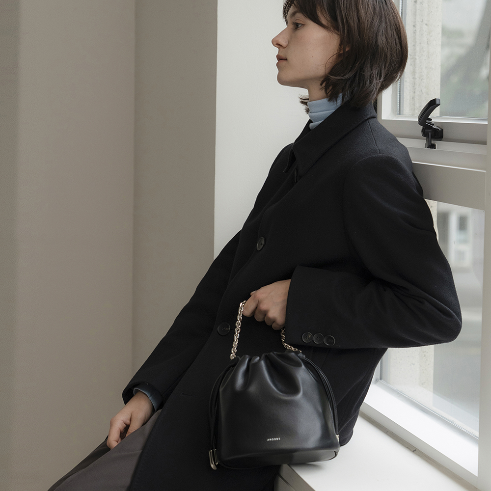 [앤오즈] 루진 체인 핸들 양가죽 버킷백 3컬러 - 상세 이미지 2