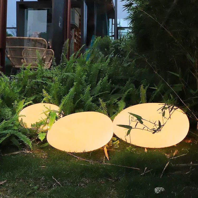 조약돌조명 바닥조명 카페 디자인 잔디 태양광 야외 직경 이미지 1