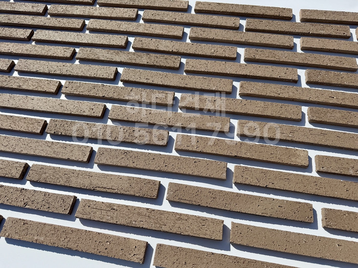 올라운더 점토타일 스틱 (슬림) 240x30x12T 애쉬브라운 / 하다건재