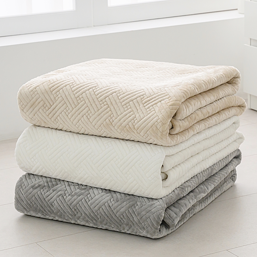 나라데코 극세사 워싱 목화솜 자수퀼팅 쇼파패드 카페트 160x210