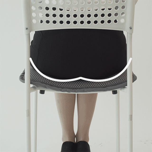 바디연구소 집중방석 의자방석 수험생 사무실 직장인 필수품 43cm