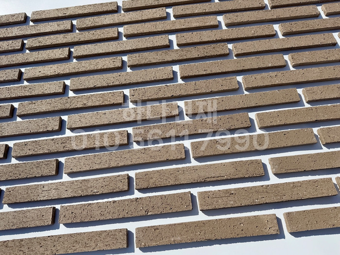 올라운더 점토타일 스틱 (슬림) 240x30x12T 애쉬브라운 / 하다건재