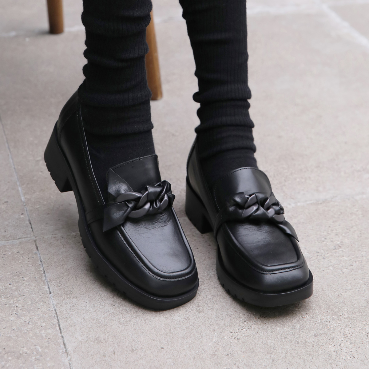 [GISSE 지쎄] 소가죽 여성수제화 에버 통굽로퍼 GIS-44263