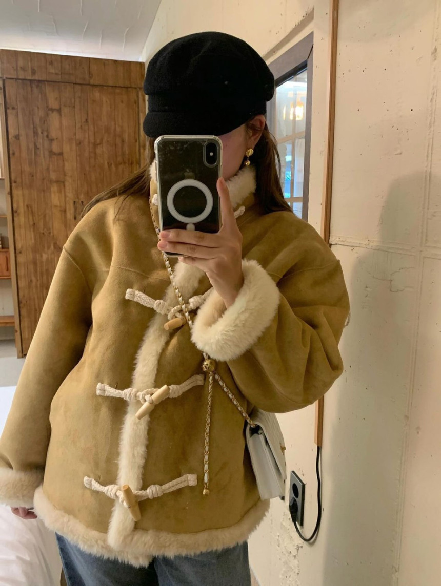 무스탕 숏코트 무스탕코트 우디더플떡볶이무스탕 상세 이미지 6
