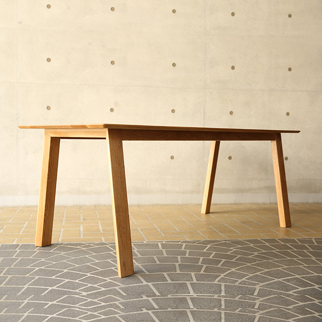 옐로우라이트 A다리 오크 원목 식탁 다이닝 화이트오크 카페 테이블 맞춤제작 암수짜임