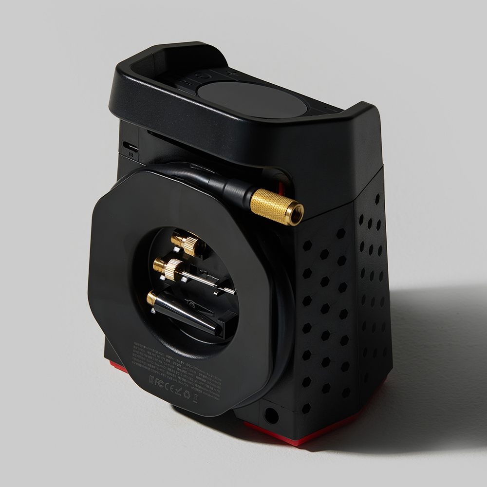 메이튼 타이어 공기압 주입기 자동차 공기 바람 체크 펌프 휴대용 탱커블