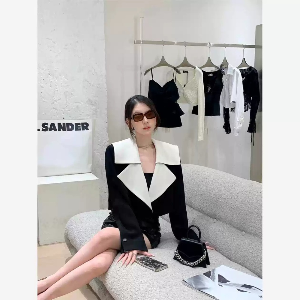 결혼지옥 95화 소유진 자켓 블랙 빅카라넥 슬림핏 의상 옷 패션 - 상세 이미지 2