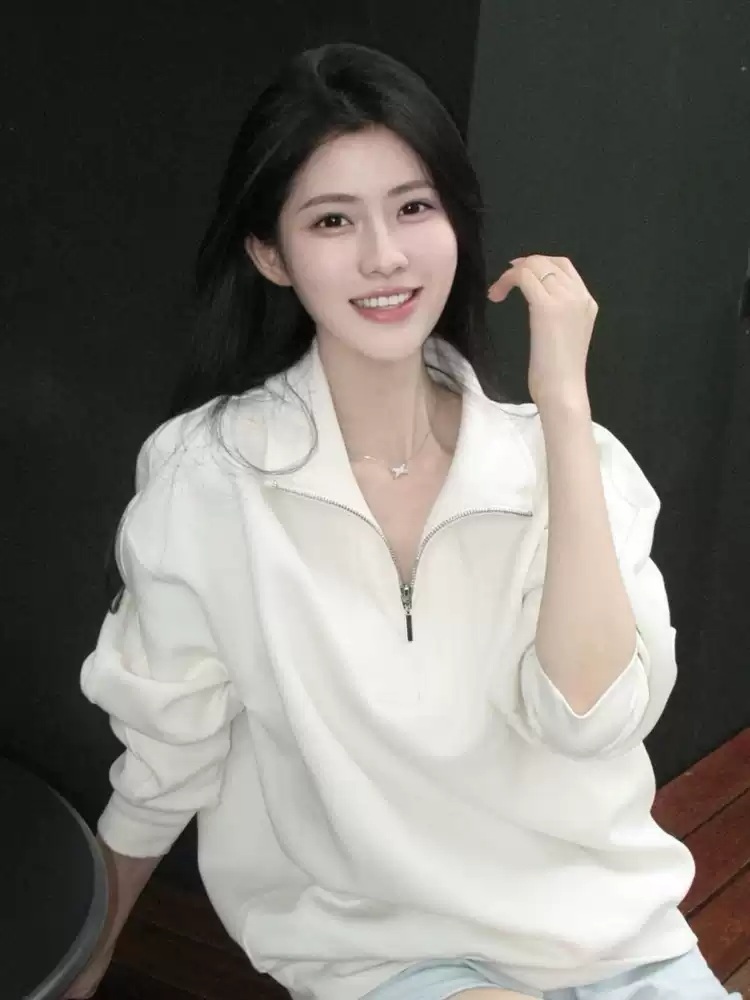 에스파 윈터 티셔츠 긴소매 인스타그램 반집업 빅사이즈 의상 옷 패션 - 상세 이미지 4
