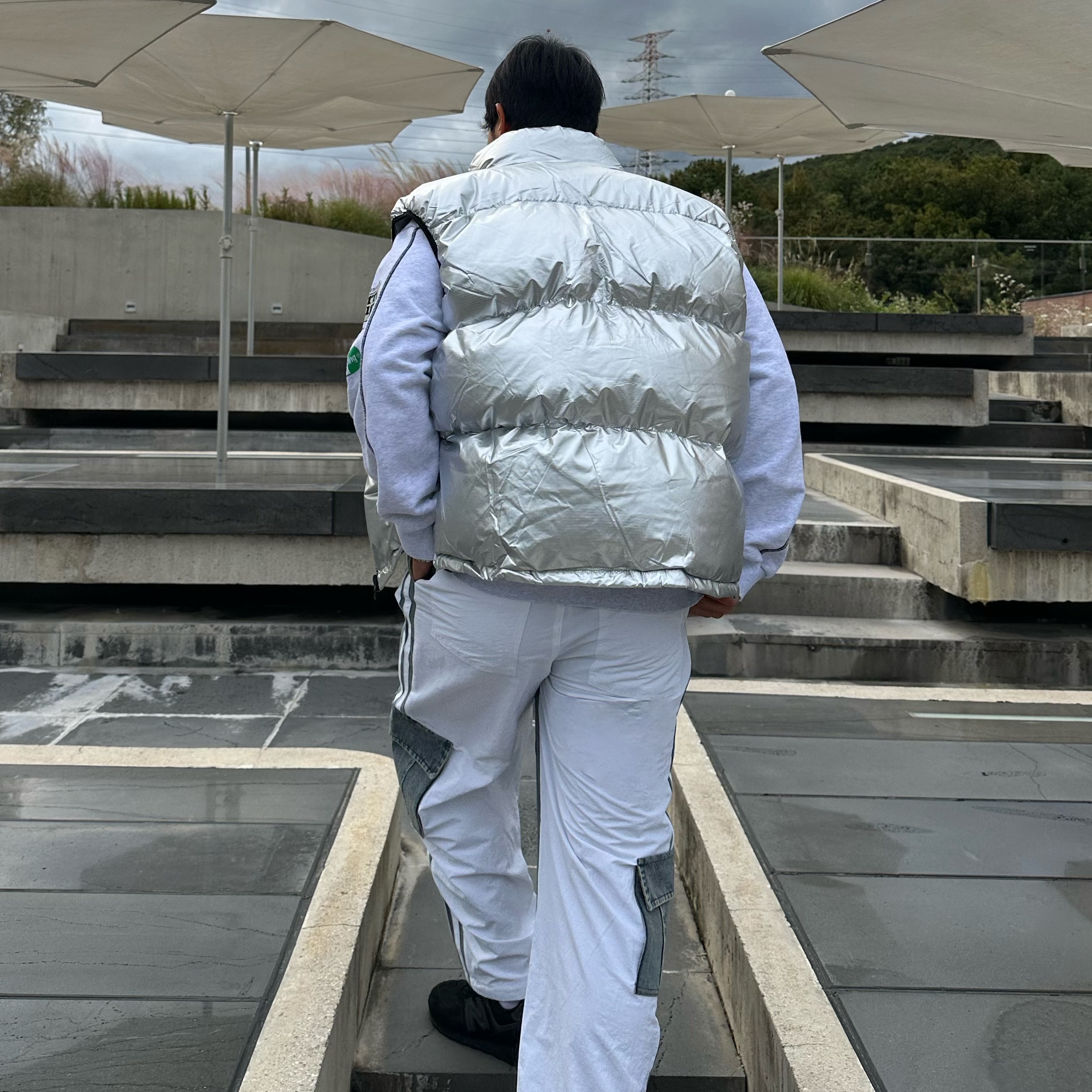 웰론패딩조끼 메탈패딩조끼 남녀공용 커플룩 - 상세 이미지 2