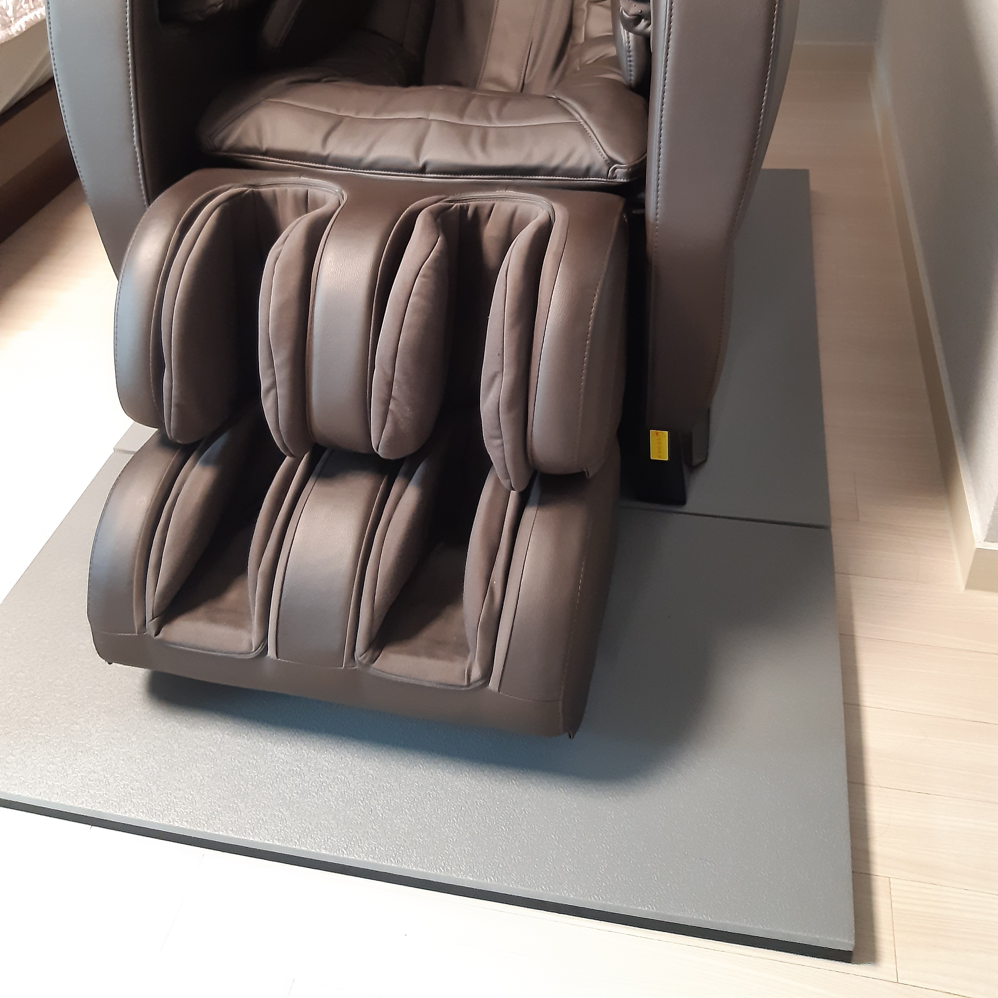 덕진스펀지 프리미엄 퍼즐식 안마의자 매트 층간 소음 방지 코지마 바디프랜드 세라젬