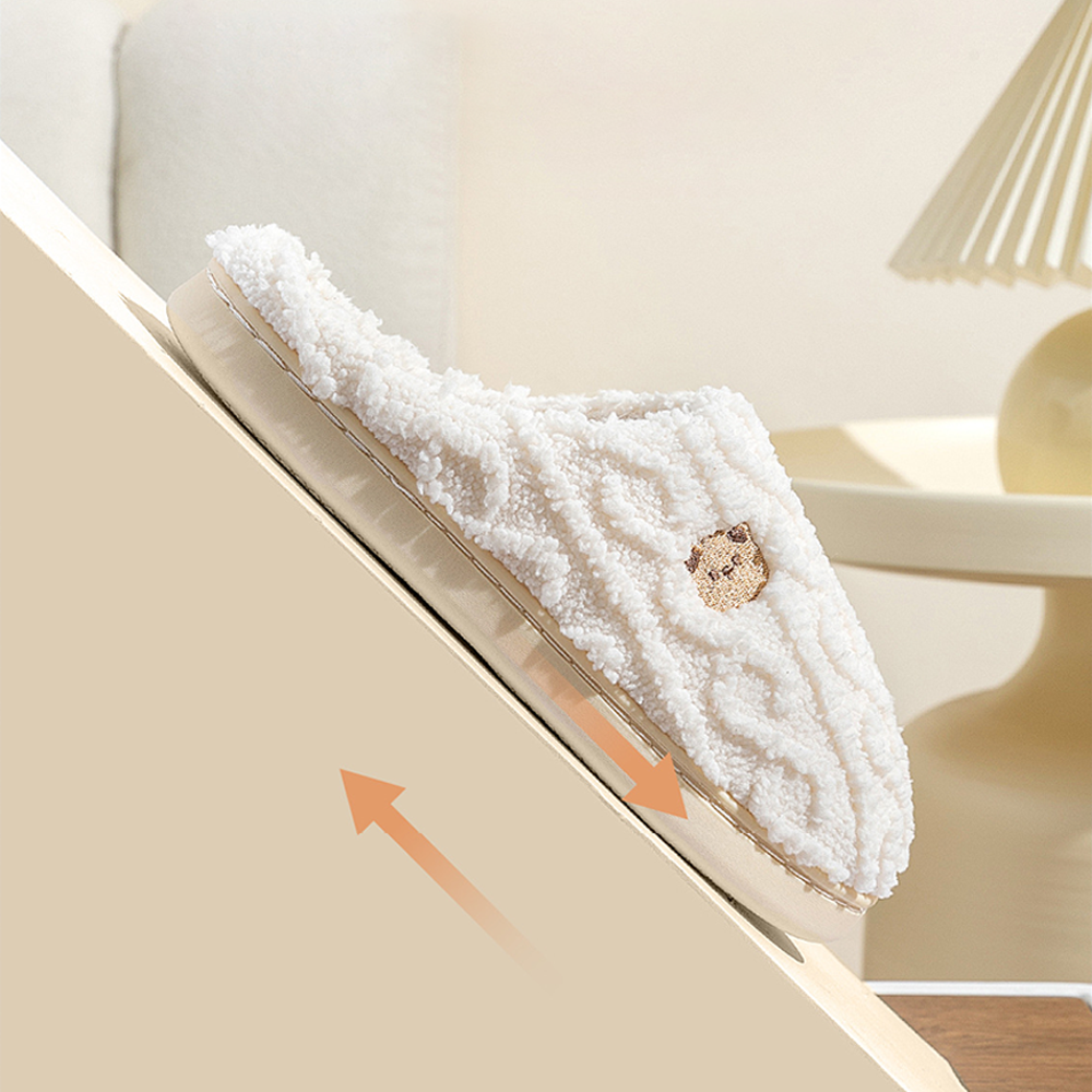 겨울실내화 털실내화 사무실 방한 실내용 슬리퍼 여성 학교 극세사곰돌이