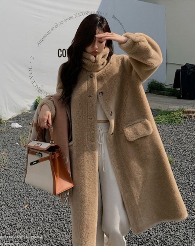 울100 양털 빅카라 롱 루즈핏 퍼코트 - 메인 이미지