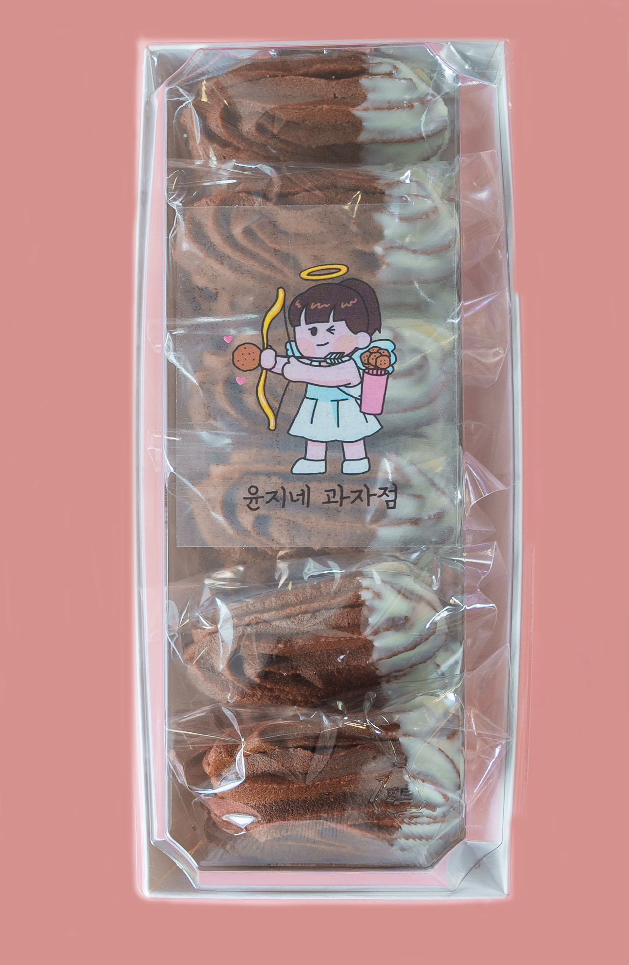 무염버터와 서울우유생크림을 넣은 부드러운 초코쨈쿠키 블랙쨈쿠키 155g - 상품 이미지