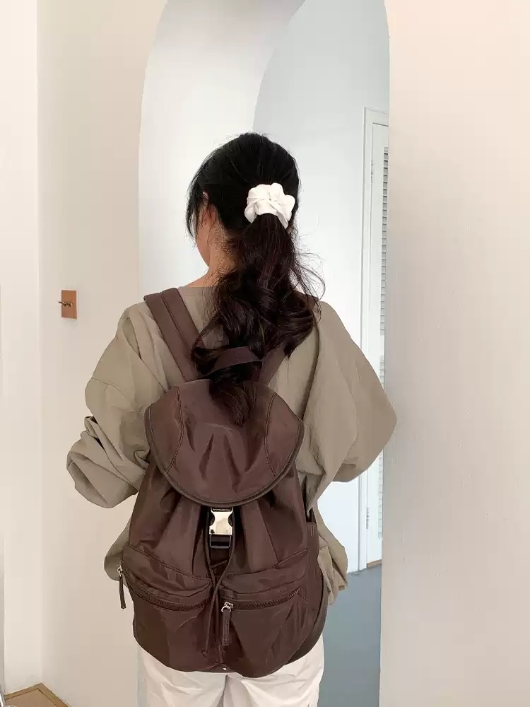 경량 백팩 대용량 배낭 의상 옷 패션 - 상세 이미지 4