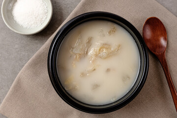 한우대학 엄선한 한우 암소 2등급 사골,우족,도가니,스지 1kg 반골 꼬리 몸보신 보양식 - 상세 이미지 4