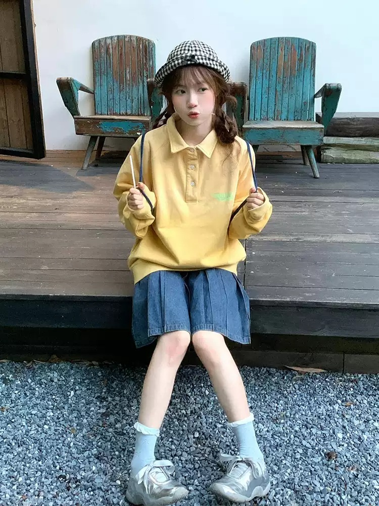 김혜윤 티셔츠 긴팔 옐로우 공항패션 카라넥 루즈핏 의상 옷 패션 - 상세 이미지 4