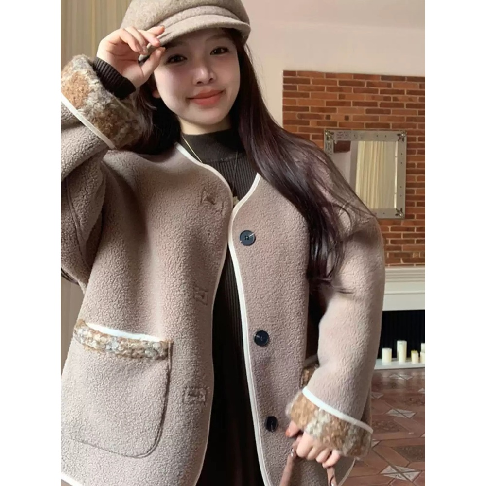 양면 체크 후리스점퍼 모조양털 루즈핏 귀여운 데일리 캐주얼 가을 겨울 아우터 2컬러 - 상세 이미지 4