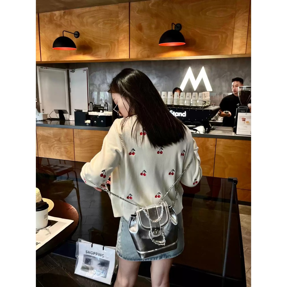 와 진짜 세상에이런일이 1화 백지영 니트 가디건 스웨터 자수 의상 옷 패션 - 상세 이미지 4