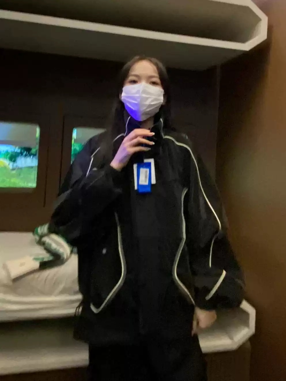 이토록친밀한배신자 4화 채원빈 점퍼 자켓 김정진 바람막이 가을 의상 옷 패션 - 상세 이미지 5