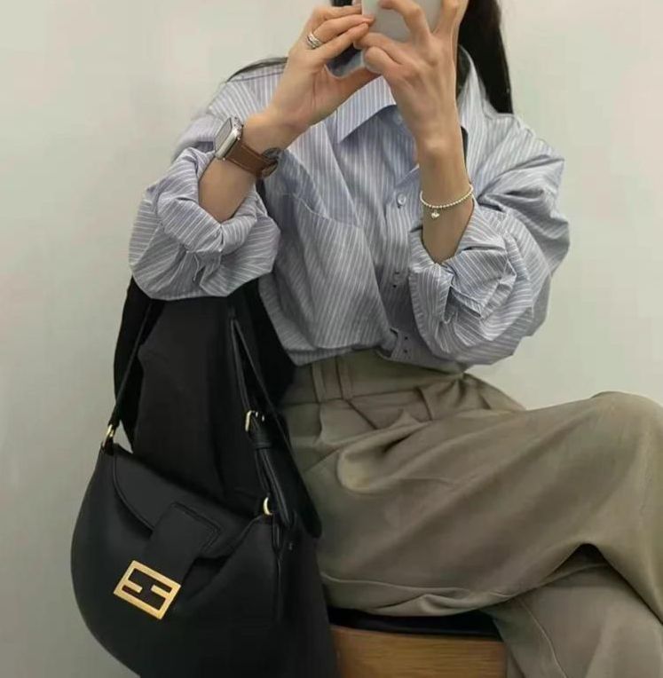 회사 직장 여성 세련된 스트라이프 셔츠 레이어드 감각성 긴 소매 점퍼 우아한 내부 옷깃 탑 블루 - 메인 이미지